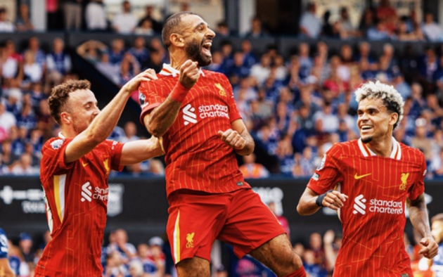 Salah ăn mừng bàn thắng vào lưới Ipswich.