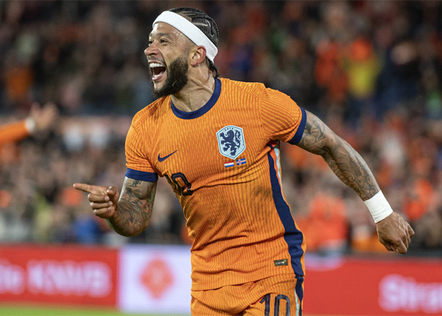 Depay đã tự tiến cử bản thân cho AS Roma.