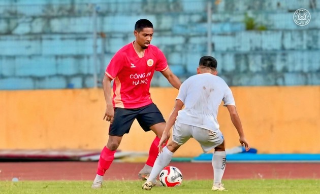 Jason Quang Vinh Pendant sẽ có cơ hội chứng minh năng lực trước Buriram Utd.