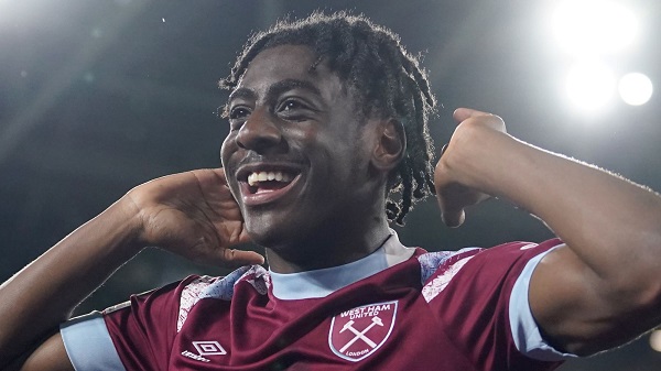 Mubama đã ở rất gần Man City.