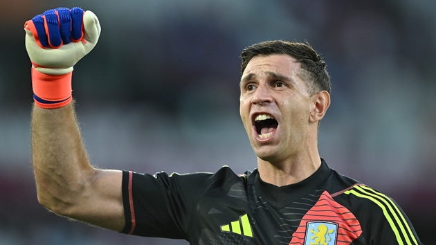 Emiliano Martinez gia hạn với Aston Villa đến năm 2029.