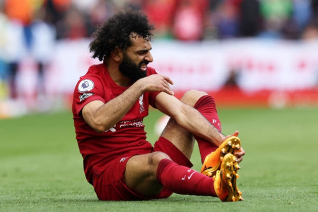 Liverpool liên tục đối mặt với cơn bão chấn thương trong hai mùa giải gần đây.