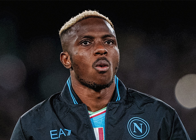 Victor Osimhen đang "gây sốt" trên thị trường chuyển nhượng.