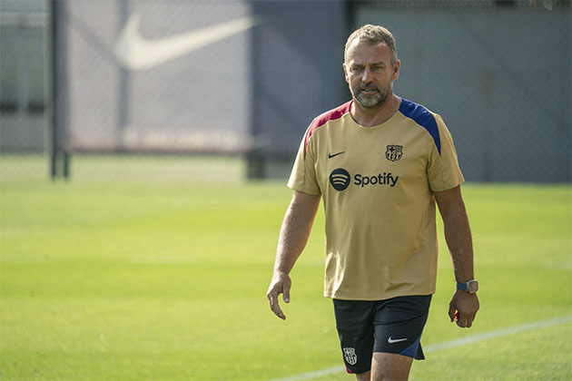 Hansi Flick quyết vượt khó cùng Barca.