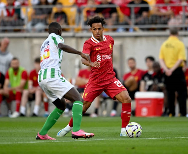 liverpool transfer news to 48 gomez faces difficult decision with carvalho