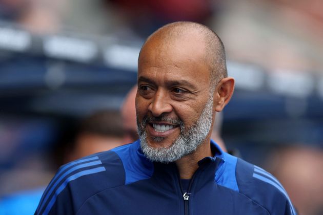 HLV Nuno Espirito Santo đóng vai trò quan trọng trong việc thuyết phục Jota.