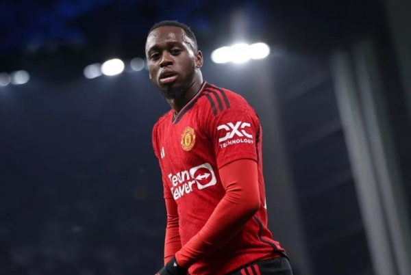 Wan-Bissaka có khả năng bị bán.