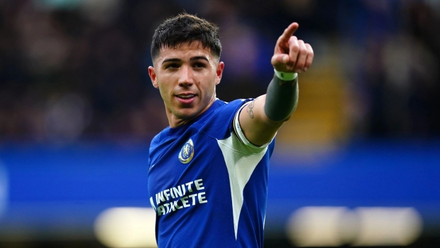Enzo Fernandez bị cấm lái xe 6 tháng.