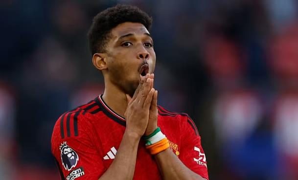 Amad nên được đá chính trước Southampton.