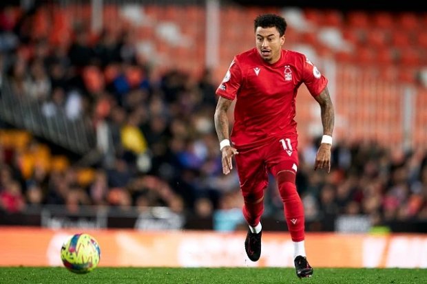 Trưởng thành từ lò đào tạo Carrington của Manchester United, Jesse Lingard là một trong những trường hợp đáng tiếc vì phong độ sớm tuột dốc.