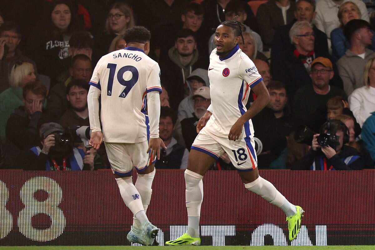 Chelsea nhọc nhằn đánh bại Bournemouth với tỉ số 1-0.