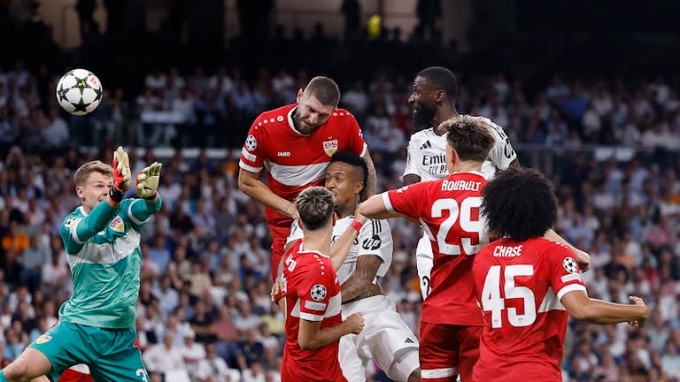 Trái với dự đoán khi chỉ phải tiếp đón một Stuttgart hít thở bầu không khí Champions League lần đầu tiên sau 14 năm, Real Madrid thực sự gặp khó khăn.