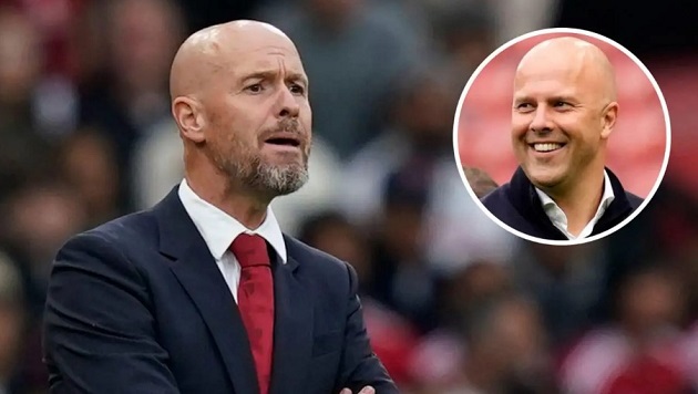 Ten Hag chịu nhiều sức ép sau trận thua Liverpool.