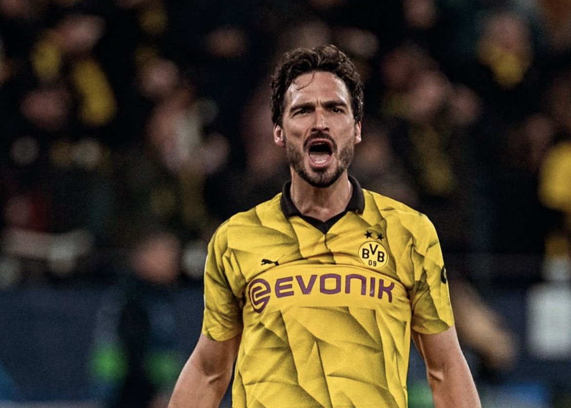 Mats Hummels sẽ gia nhập AS Roma dưới dạng chuyển nhượng tự do.