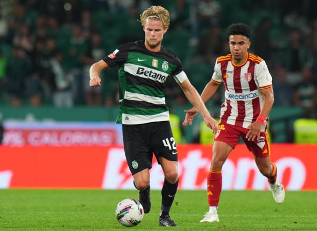 Morten Hjulmand gây ấn tượng mạnh trong màu áo Sporting Lisbon.