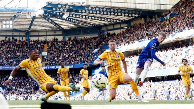 Cá nhân Palmer lập kỷ lục trở thành cầu thủ đầu tiên trong lịch sử Premier League ghi 4 bàn trong hiệp một.