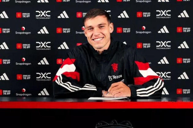 ...nhưng chưa có gì đảm bảo tân binh Ugarte sẽ làm tốt hơn.