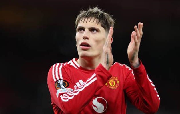 Alejandro Garnacho có thể tới Chelsea trong tháng này.