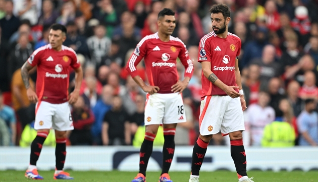 Man Utd khủng hoảng tuyến giữa trước Tottenham: Ruben Amorim sẽ giải bài toán nhân sự thế nào?