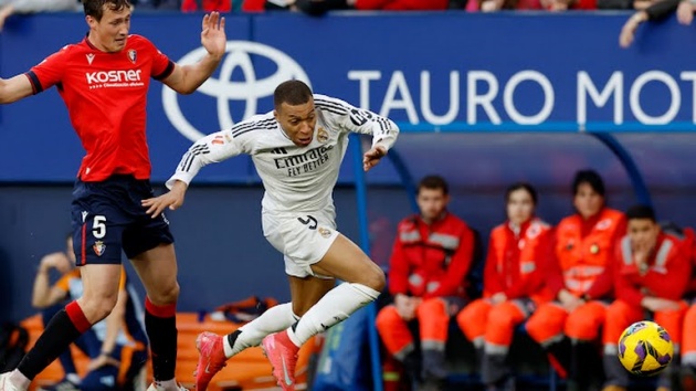 Mbappe liên tục ghi dấu ấn.