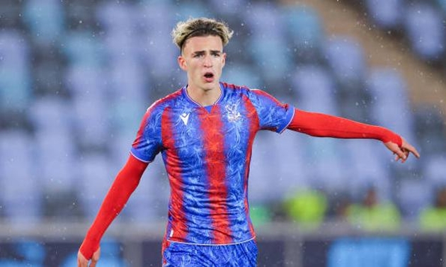 Chelsea đặt Jesse Derry vào tầm ngắm.