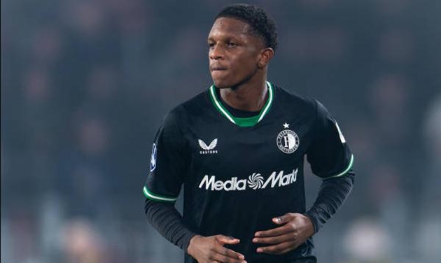 Manchester United đặt Givairo Read vào tầm ngắm.