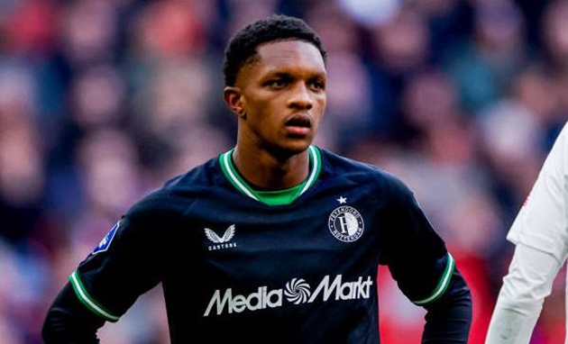 Givairo Read lọt vào tầm ngắm của Manchester United.