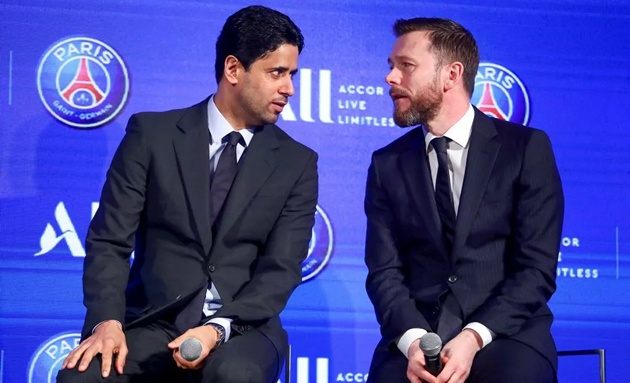Armstrong đến Man Utd từ PSG