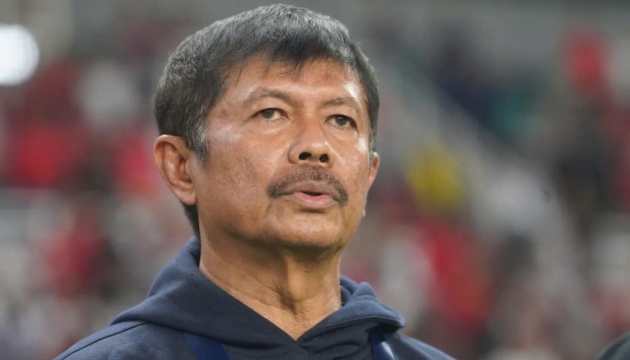 CĐV Indonesia đòi sa thải HLV Indra Sjafri sau khi đội nhà bị loại khỏi U20 châu Á 2025.
