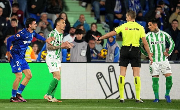 Antony sẽ bị treo giò trong trận đấu giữa Betis và Real Madrid