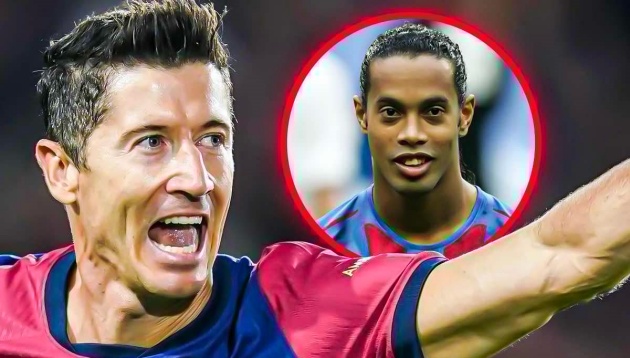 Lewandowski ghi bàn cho Barcelona