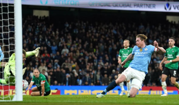 De Bruyne có màn trình diễn ấn tượng.