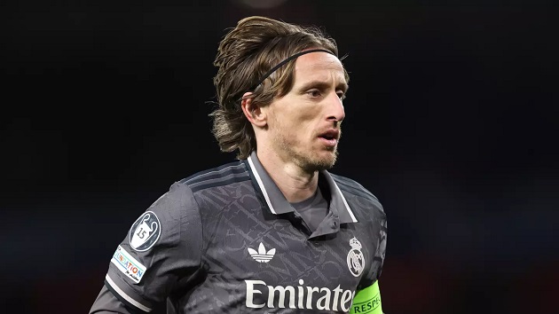 Modric dần chuẩn bị cho cuộc sống hậu bóng đá.