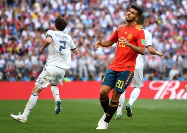 5 cầu thủ chơi ấn tượng và tệ nhất trong trận đấu giữa Tây Ban Nha và Nga - Bóng Đá