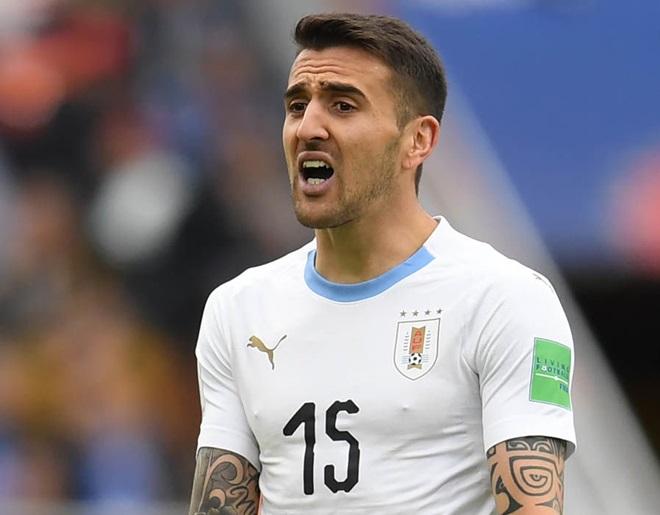 Lộ diện 11 ngôi sao ra sân của Uruguay trước Pháp: Suarez lãnh ấn tiên phong - Bóng Đá