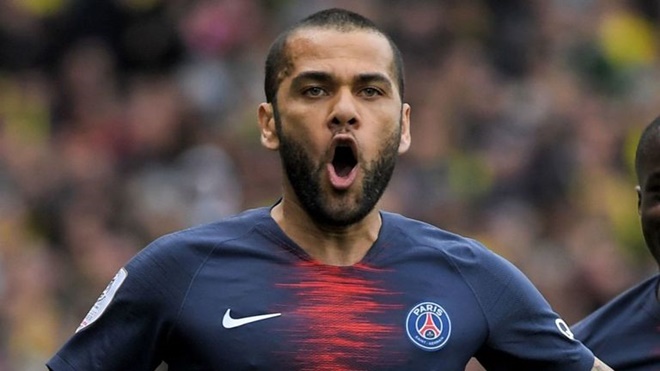 Who is out of contract? Dani Alves, Franck Ribery, Daniel Sturridge all available for nothing - Bóng Đá
