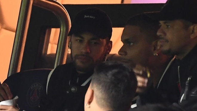 Neymar ở ngã ba đường, ra đi hay ở lại? - Bóng Đá