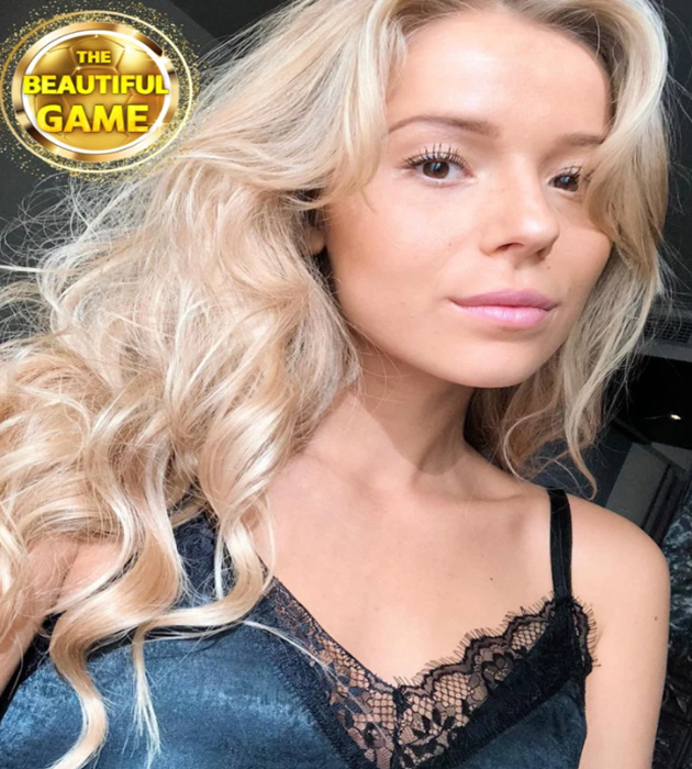 Newcastle new signing Emil Krafth’s Wag is stunning blonde bombshell Lina Lundqvist, who rocks a six-pack and loves football - Bóng Đá
