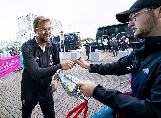 Liverpool đến Istanbul, Thổ Nhĩ Kỳ - Bóng Đá