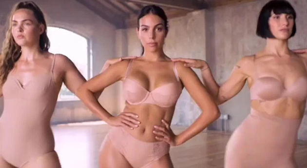Georgina Rodriguez stuns in tiny lingerie as Cristiano Ronaldo’s girlfriend launches new underwear campaign - Bóng Đá