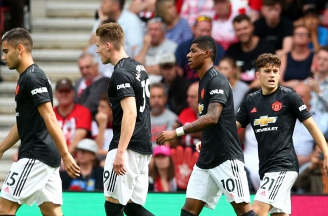 Manchester United's issues exposed in draw with Southampton - Bóng Đá