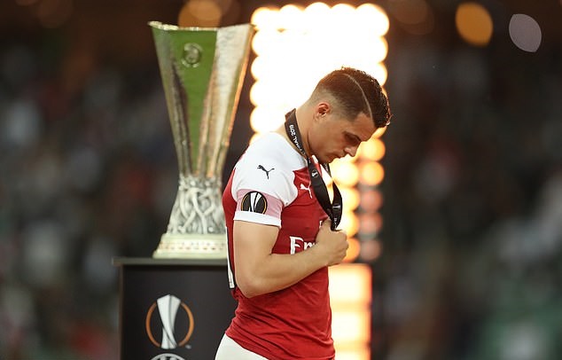 Xhaka's outburst at fans seemed like the point of no return at Arsenal… but how did the £35m man become the Gunners' boo boy? - Bóng Đá