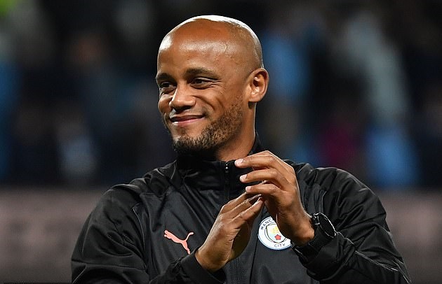 Manchester City set for £100m spree to keep up with Liverpool as they target replacements for Vincent Kompany, David Silva and Sergio Aguero - Bóng Đá