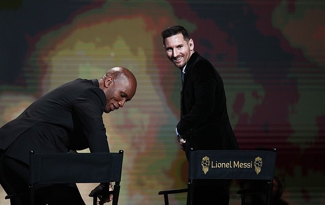 Lionel Messi wins record SIXTH Ballon d'Or as he edges out Liverpool's Virgil van Dijk... with Cristiano Ronaldo snubbing Paris ceremony - Bóng Đá