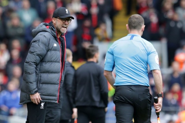 Jurgen Klopp regrets taunting assistant referee in celebration of Liverpool goal vs Bournemouth - Bóng Đá