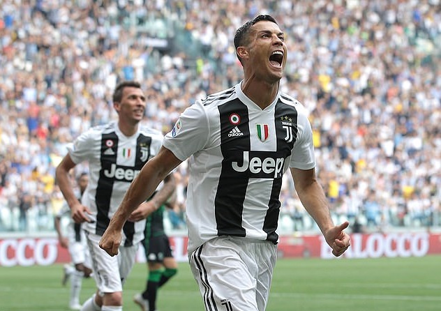 Ronaldo sẽ trở thành tỷ phú bóng đá như thế nào? - Bóng Đá