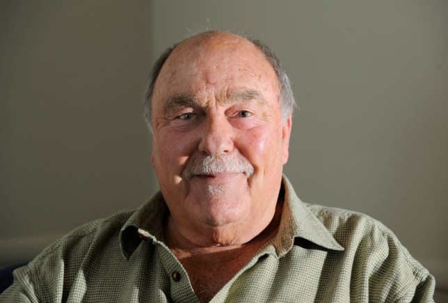 Tottenham Hotspur and England legend Jimmy Greaves ill in hospital - Bóng Đá