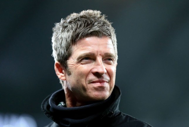Oasis legend and Manchester City fan Noel Gallagher says Liverpool should be awarded Premier League title - Bóng Đá