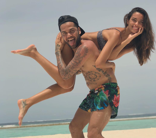 Dani Alves supermodel wife Joana Sanz turned down TWO proposals before their secret fancy Ibiza wedding - Bóng Đá