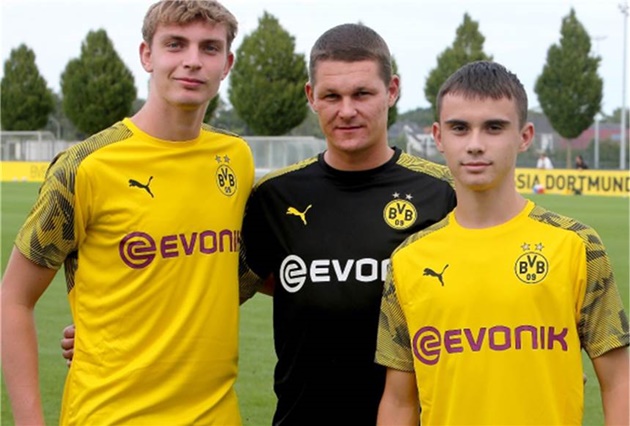 Bradley Fink: Dortmund's latest teenage goal machine - Bóng Đá